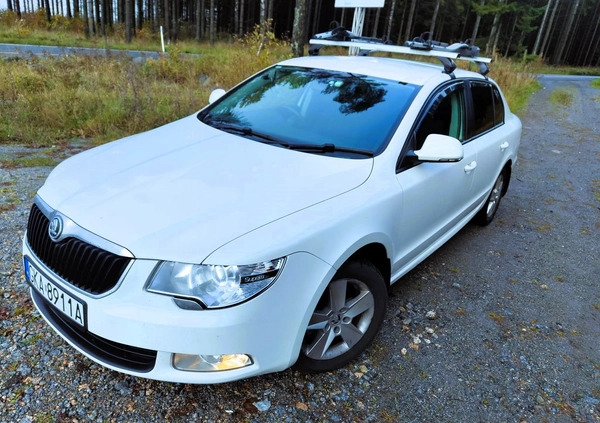 Skoda Superb cena 19800 przebieg: 335000, rok produkcji 2013 z Kartuzy małe 436